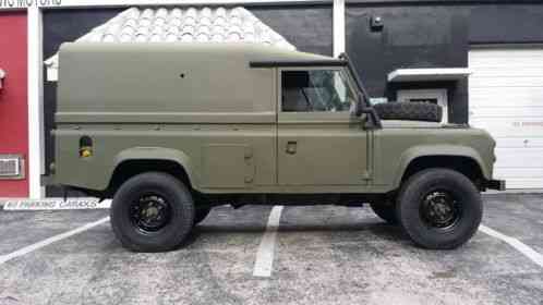 Land Rover Defender (1986)