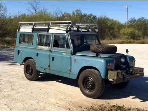 1967 Land Rover Defender