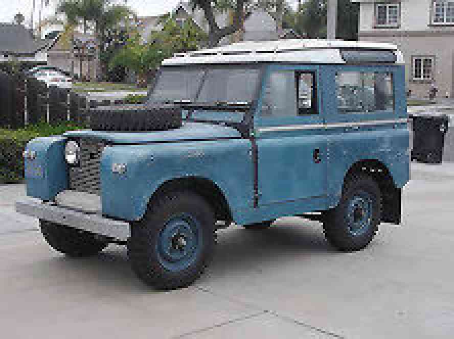 Land Rover Defender (1964)