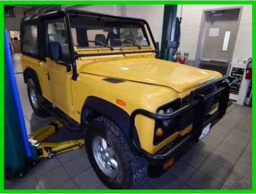 Land Rover Defender Soft Top (1994)