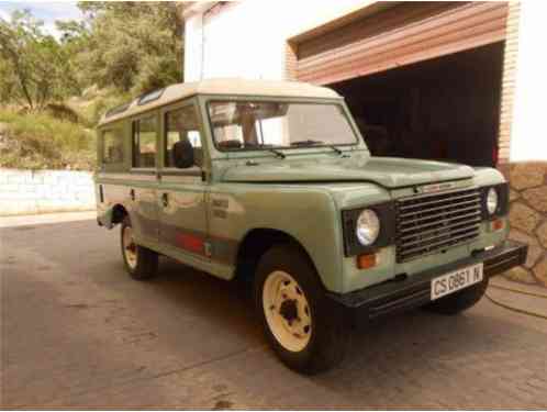 Land Rover Defender (1985)