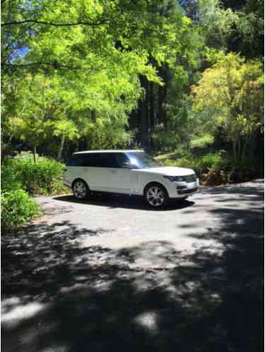 Land Rover Range Rover Black (2015)