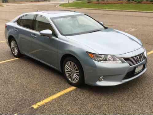 Lexus ES (2013)