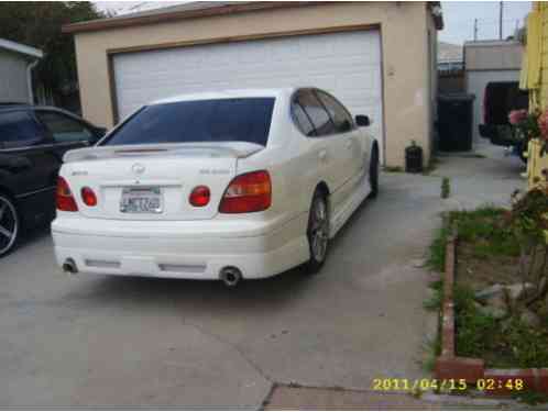 Lexus GS GS300 (2000)