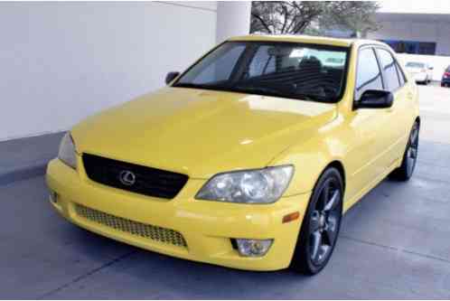 Lexus IS (2001)