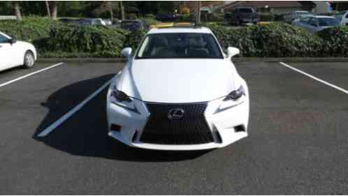 Lexus IS (2014)