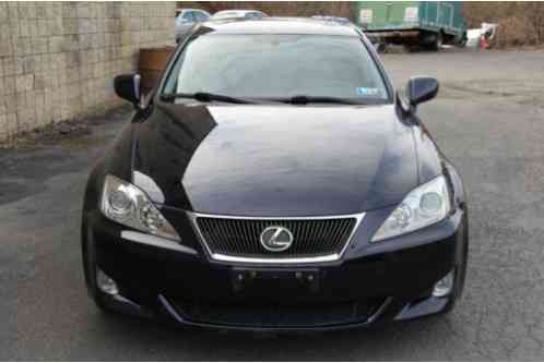 Lexus IS (2008)