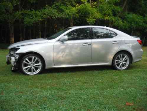 Lexus IS (2007)