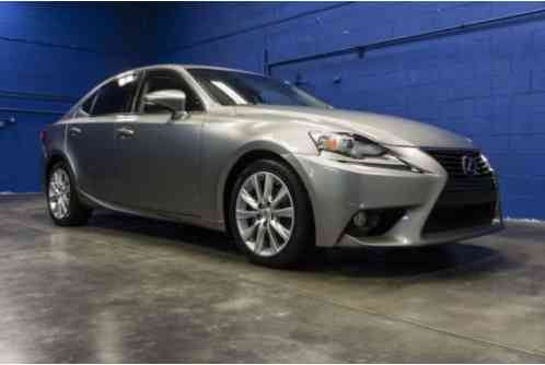 Lexus IS RWD (2014)