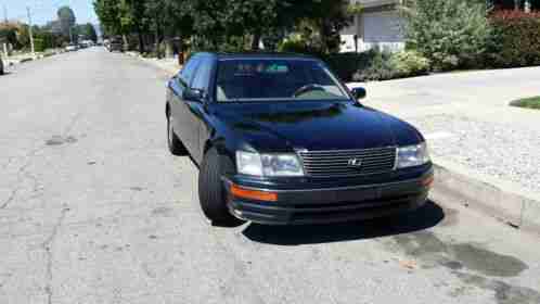 Lexus LS (1995)