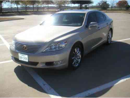 Lexus LS (2010)