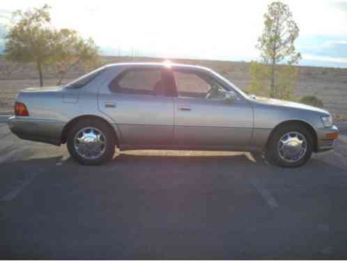 1993 Lexus LS