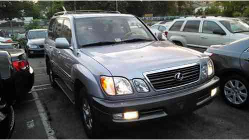 Lexus LX (2001)