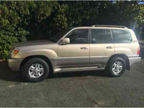 Lexus LX (1999)