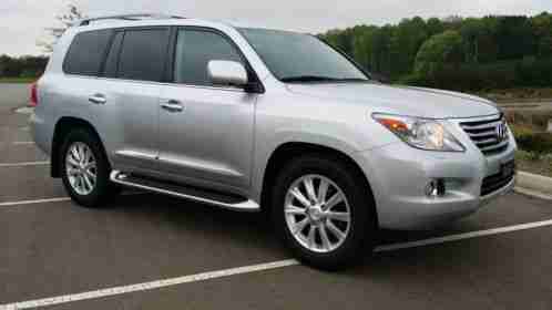 2009 Lexus LX LX570. LANDCRUISER