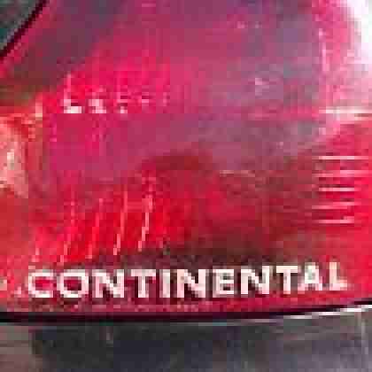 Lincoln Continental LTD Edition (2002)