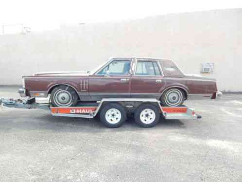 Lincoln Continental mark 6 (1983)