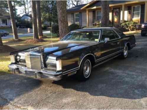 1977 Lincoln Continental Mark V