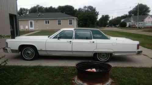 Lincoln Continental Town Car (1977)