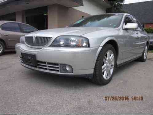 Lincoln LS (2005)