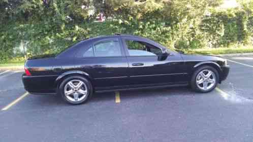 Lincoln LS (2004)