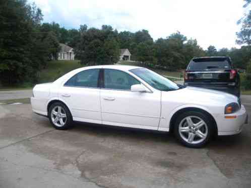 Lincoln LS (2000)