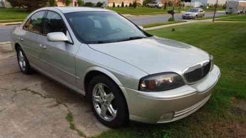 Lincoln LS (2004)