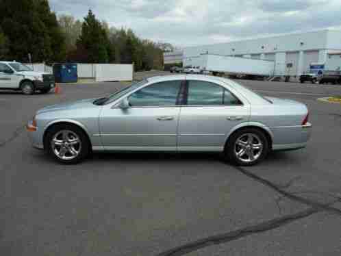 2002 Lincoln LS LS- show original title