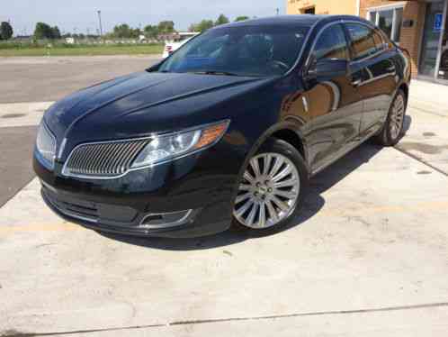 Lincoln MKS Elite (2013)