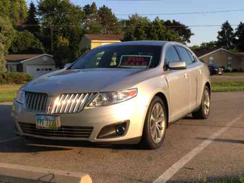 Lincoln MKS MKS (2010)