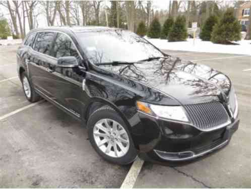 2014 Lincoln MKT