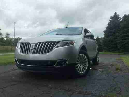 Lincoln MKX NAV/3. 7L/HEATED/ (2011)