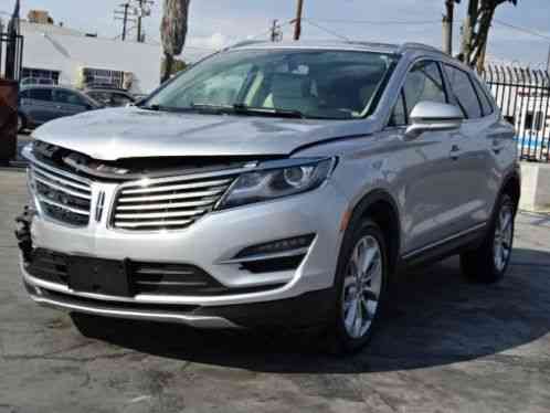 Lincoln MKC AWD (2015)