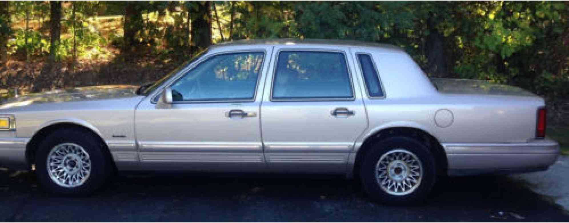 Lincoln Town Car (1997)