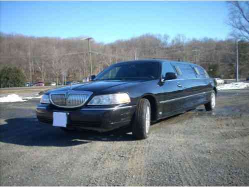 Lincoln Town Car (2007)