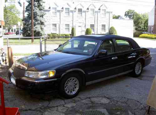 Lincoln Town Car (1999)