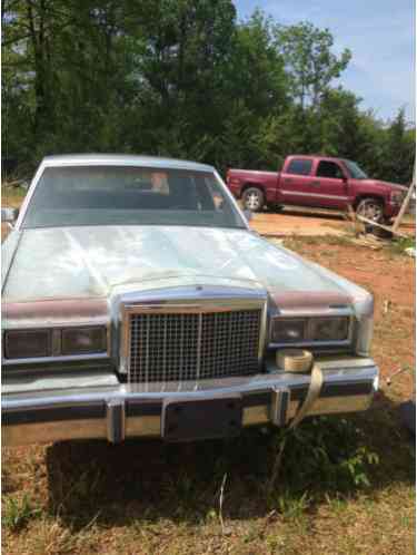 1985 Lincoln Town Car