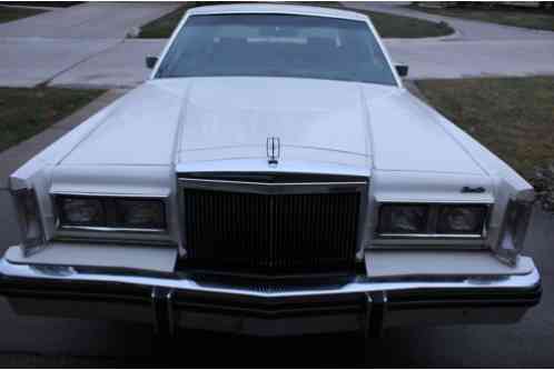 Lincoln Town Car (1982)