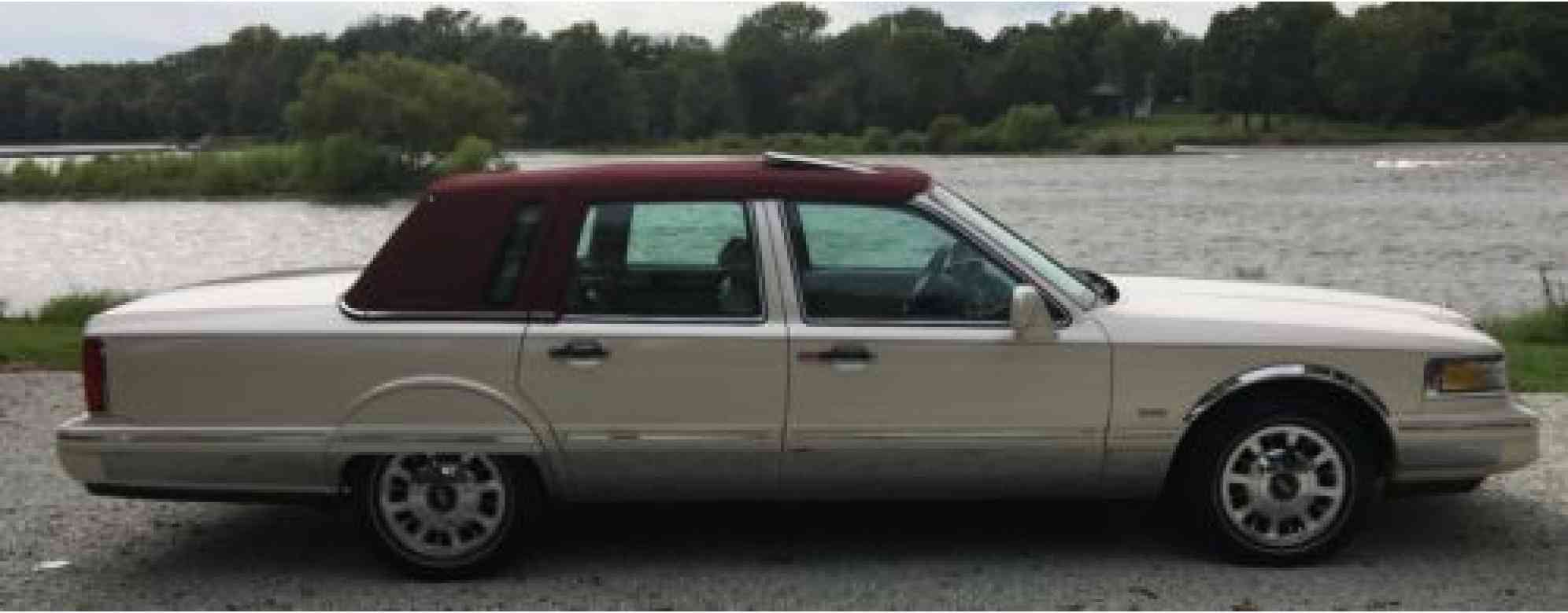 Lincoln Town Car (1997)