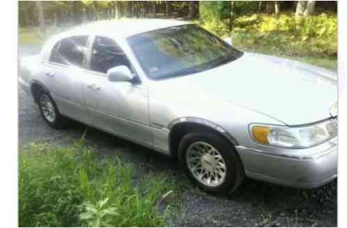 1998 Lincoln Town Car