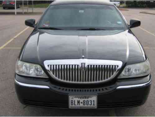 Lincoln Town Car (2005)