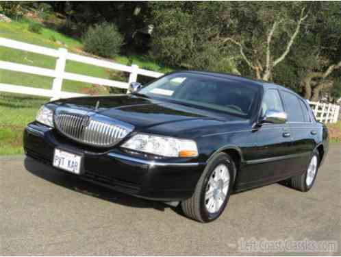 Lincoln Town Car (2009)