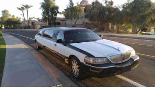 Lincoln Town Car (2006)