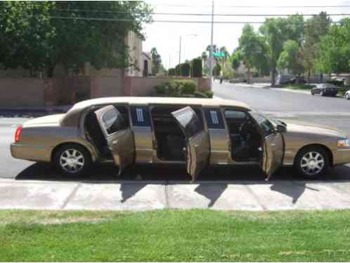 Lincoln Town Car (2007)