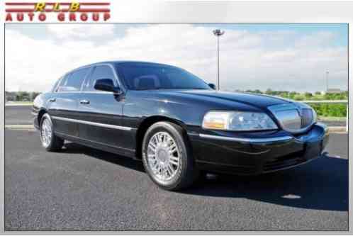 Lincoln Town Car Executive (2011)