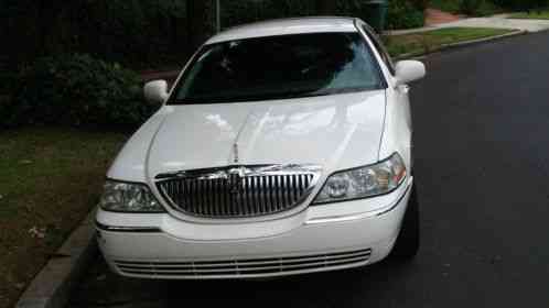 Lincoln Town Car (2003)