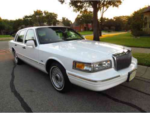 Lincoln Town Car (1996)