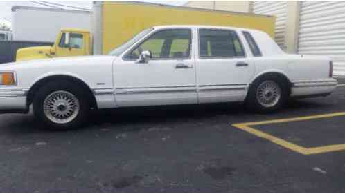 Lincoln Town Car (1994)