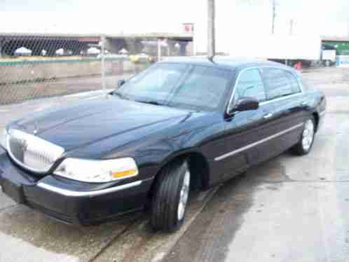 Lincoln Town Car L Series (2008)