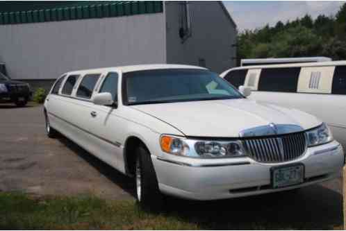 2001 Lincoln Town Car LIMOUSINE